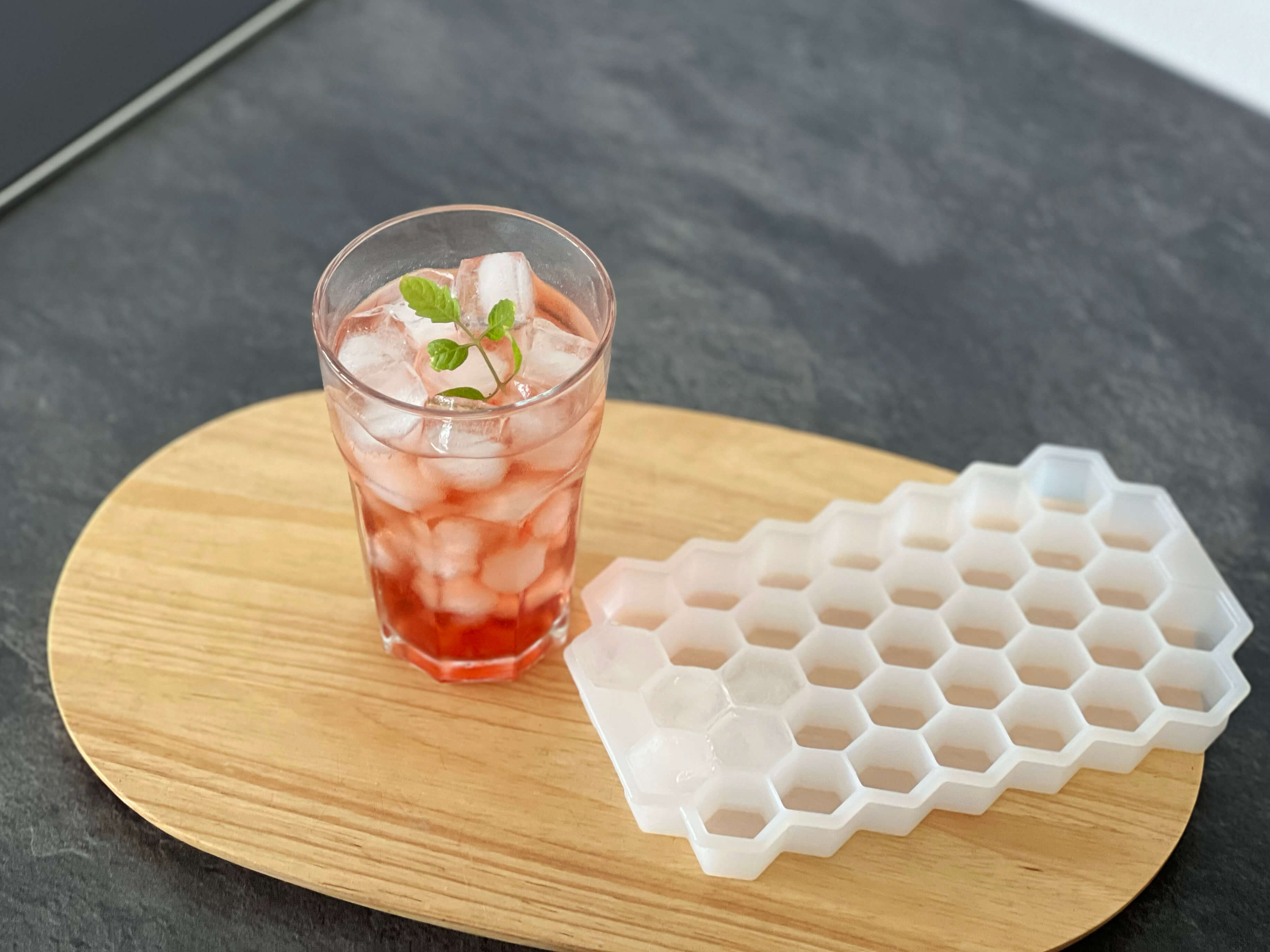 flsk-tumbler-eisw-rfelform-bienenwabe-silikon-mit-deckel image 5